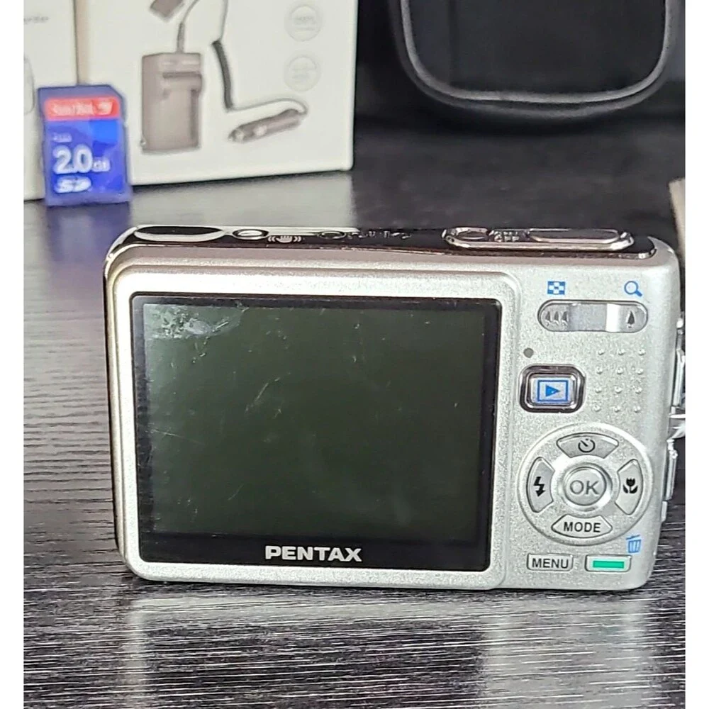 PENTAX Optio A10 8.0MP Compact Digital Camera 2GB Bundle - Refurbished VG